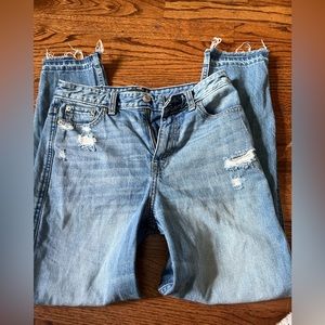 Abercrombie & Fitch ripped jeans